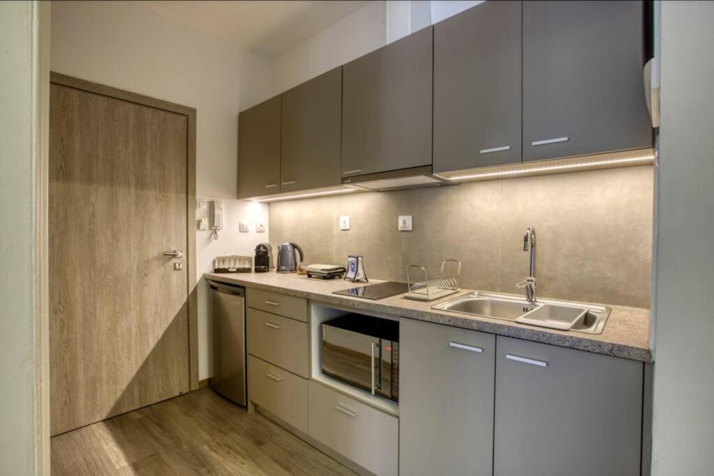 Plaka Filotheis House B Apartment Athens Luaran gambar